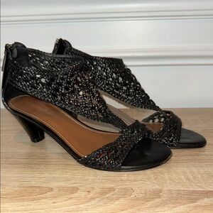 Donald J.‎ Pliner Black Straw Heels for Evening SZ 7.5 with 2.5” Heel Peep Toe